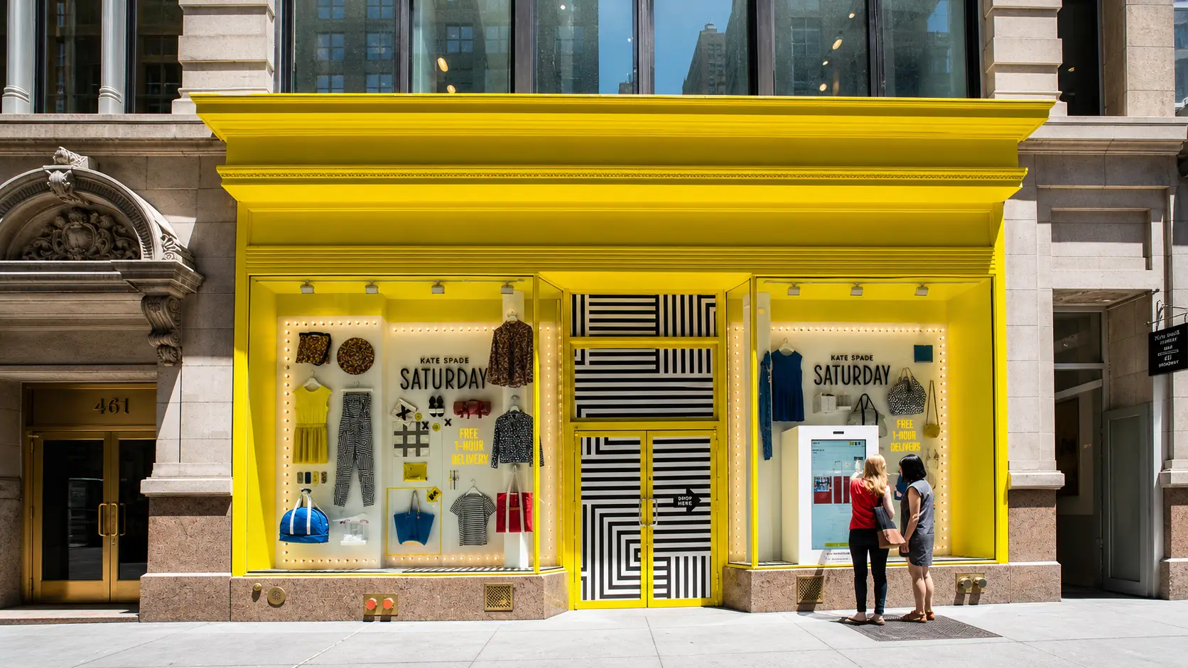 Kate Spade vitrina diferenciación